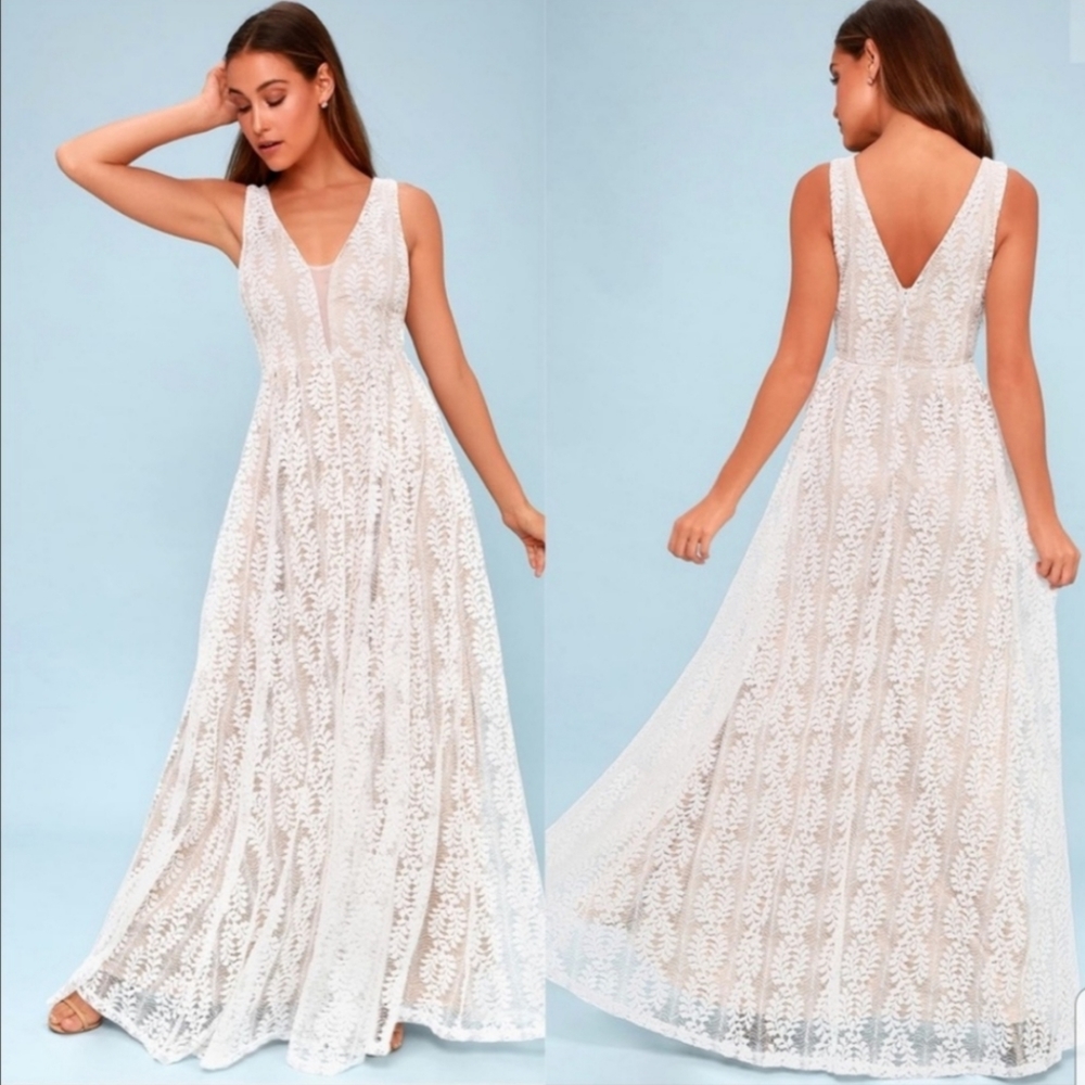 NWT Lulu's S Eliana White Lace Long Maxi Dress